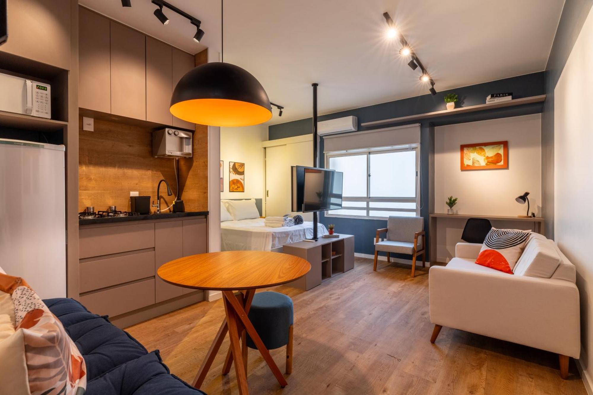 Bsb Estudios Long - Master Place Apartment